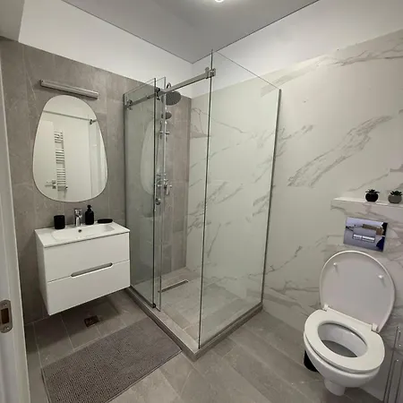 Apartament Luxury & Charming - Năvodari